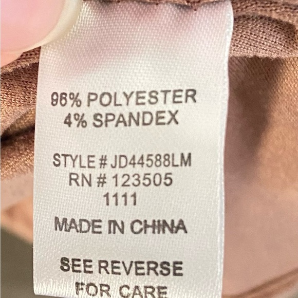 Heart & Hips Maternity Dress - Picture 9 of 14